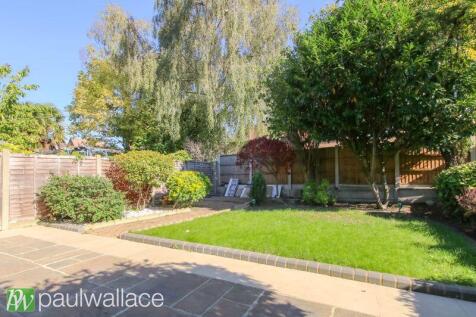 Landscaped Rear Garden