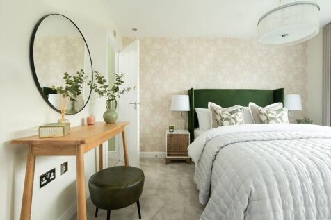 Main bedroom comes with an en-suite