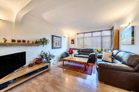 Davidson Frost-Wellings, DFW, Kynance Gardens, Sta