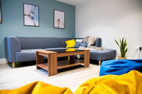 6-bed terraced on Coburn Street, Cathays, £3,750/mo
