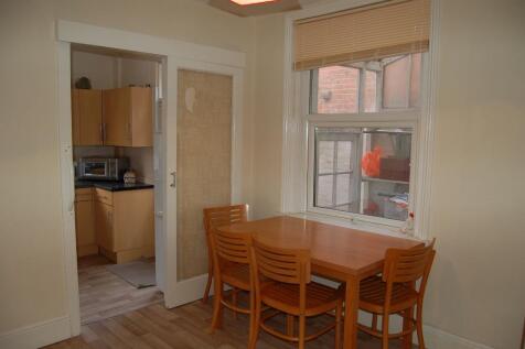Priory Road, Exeter, Devon, EX4 photo 3