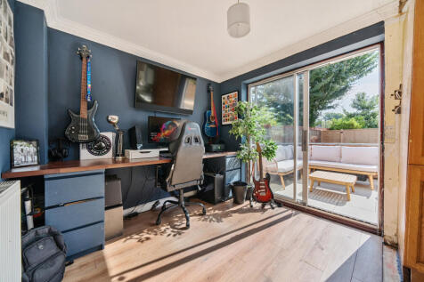 1314188-5-6867982...