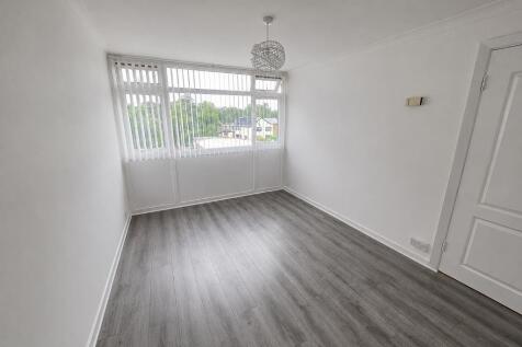 Gorse Hey Court, Stoneycroft, Liverpool, L13 0DF photo 4