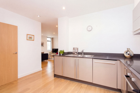Salton Square, Caspian Apartments, E14 photo 3