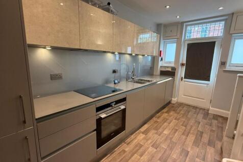 WhatsApp Image 2025-08-29 at 11.18.32 AM (5).jpeg