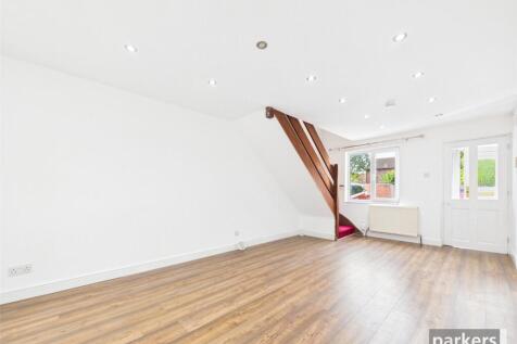 The Delph, Lower Earley, Reading, Berkshire, RG6 photo 3