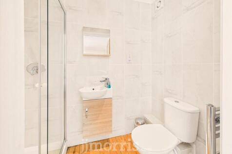 En Suite Shower Room