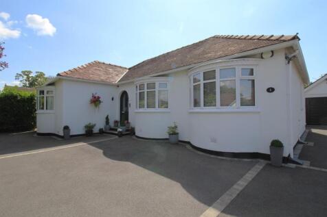 Front Elevation Close