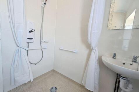 Wet room view 2 