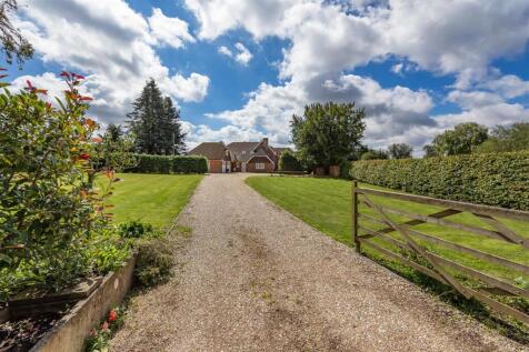 Manor Farmhouse Popham SO21 3BJ-2 (1).jpg