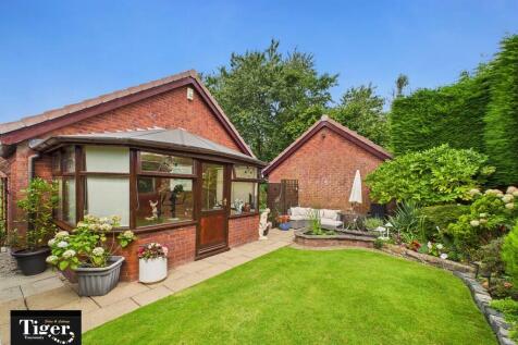 CAM02176G0-PR0671...