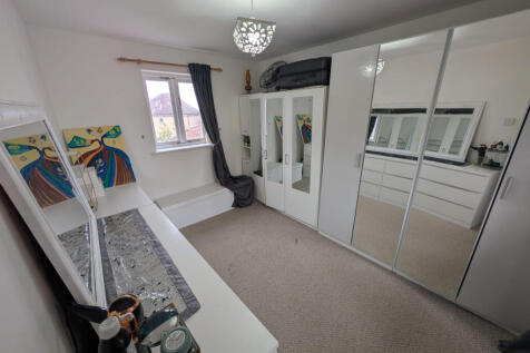 Peppercorn Close, COLCHESTER, CO4 5WS photo 5