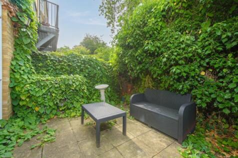 5 Rosemary Street N1-20