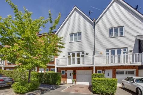 High Wycombe, HP11 - property photo