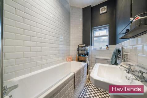 Palmerston Crescent-15.jpg