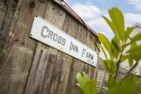 Cross Inn Farm