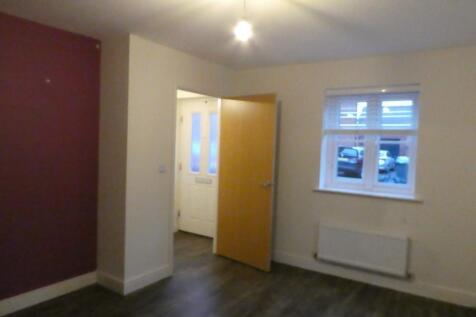 Northwick Close, Great Denham, MK40 photo 5