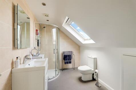 First Floor Bathroom