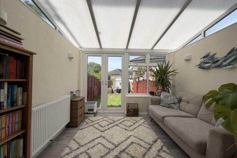 Flint Close, Southampton, Southampton photo 5