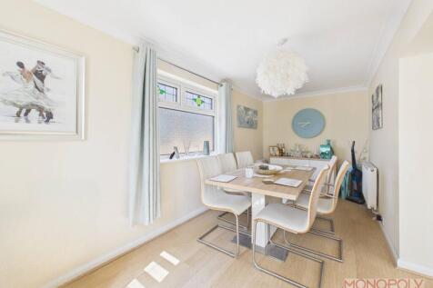 Open Plan Living/Dining Room
