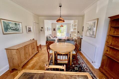 Niagara Avenue, Ealing photo 4