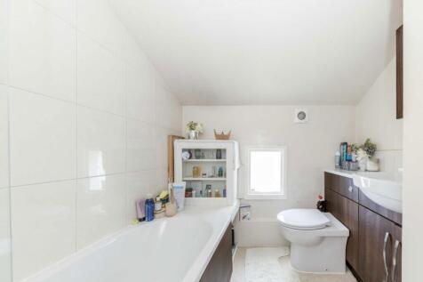 Lucien Road, Tooting photo 4