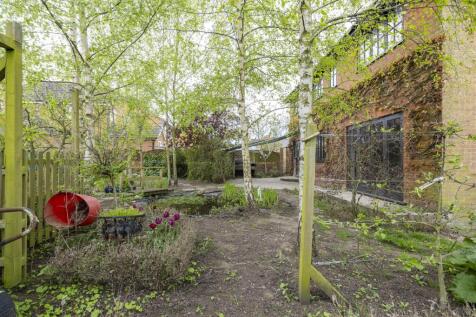 garden 3.jpg