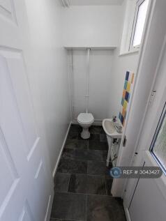 Newton Road, Northampton, NN5 photo 3