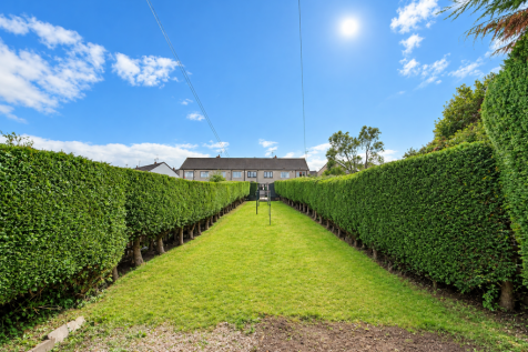 31 Larchfield Road, Dumfries, DG1 4HT - Braidwoods