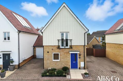 Grays, RM16 - property photo