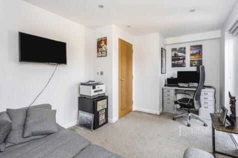Regency Mews, Queens Road, Haywards Heath, RH16 photo 4