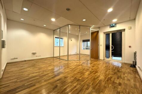 Unit G6a - Office 1.jpg