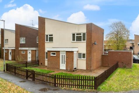 27 Morley Walk, Corby (2 of 30).jpg
