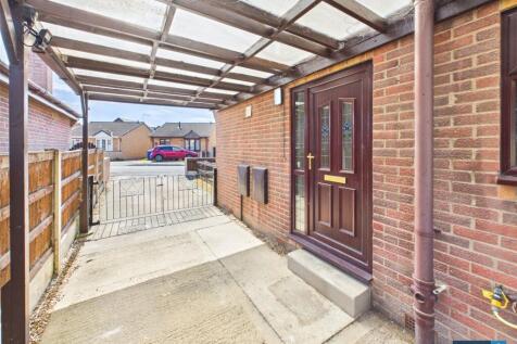 Car Port/Driveway