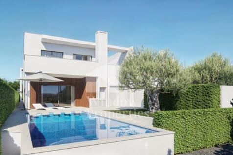 New modern villa