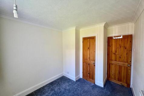 Atherstone Road, STOKE-ON-TRENT, ST4 8JY photo 4