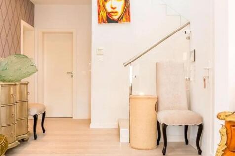 227860828_original.j