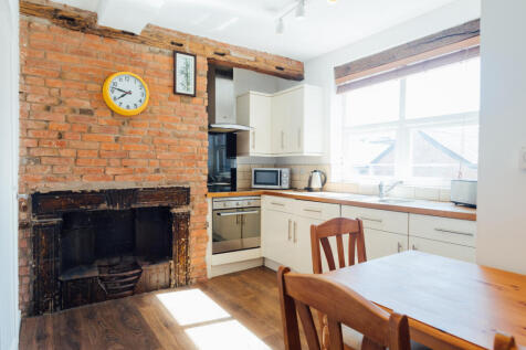 1-bed flat on Baxter Gate, Loughborough, £845/mo