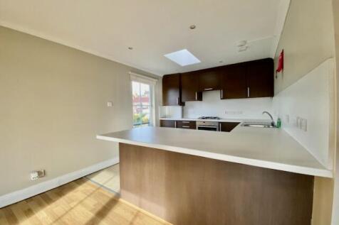 Commissioner Street, Crieff, Perthshire, PH7 photo 3