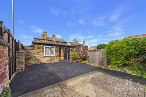 Whitcliffe Road, Cleckheaton, West Yorkshire, BD19 photo 4