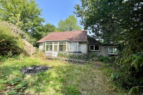 Moorlands, Reeshill Road, Reeshill, Roche, St Austell, Cornwall, PL26 8LR