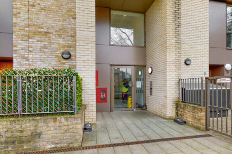 Property Image 16