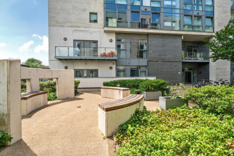 1306606-21-68516d...