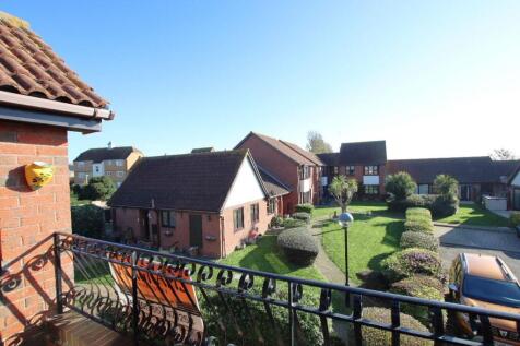 Spinnaker Close, Clacton on Sea.