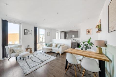 Davidson Frost-Wellings, DFW, Aldenham Court, Livi