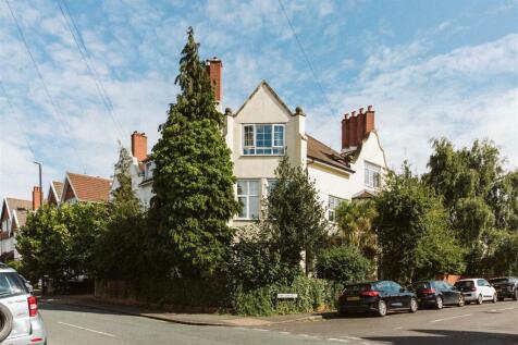 52 Downs Park West (2).jpg