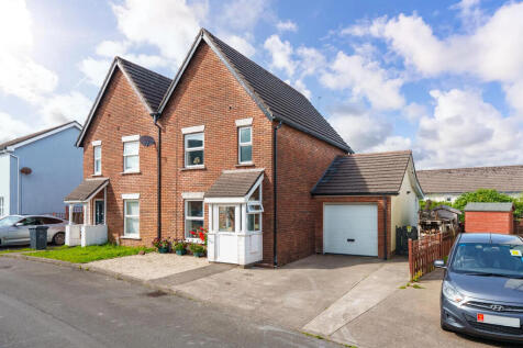 Isle Of Man, IM2 - property photo