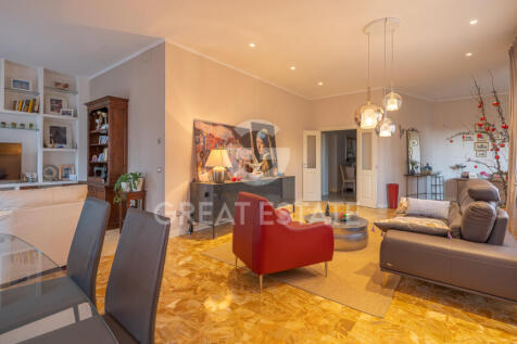 Interno