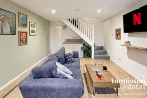 Bedarra Grove, Lenton, Nottingham, NG7 2EJ photo 3