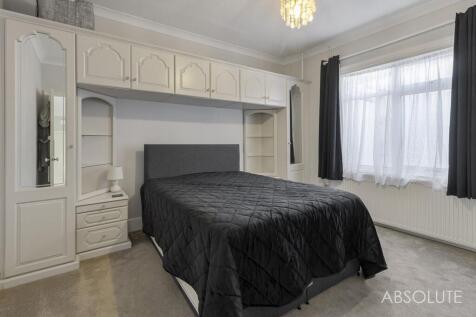 Ground floor bedroom 2